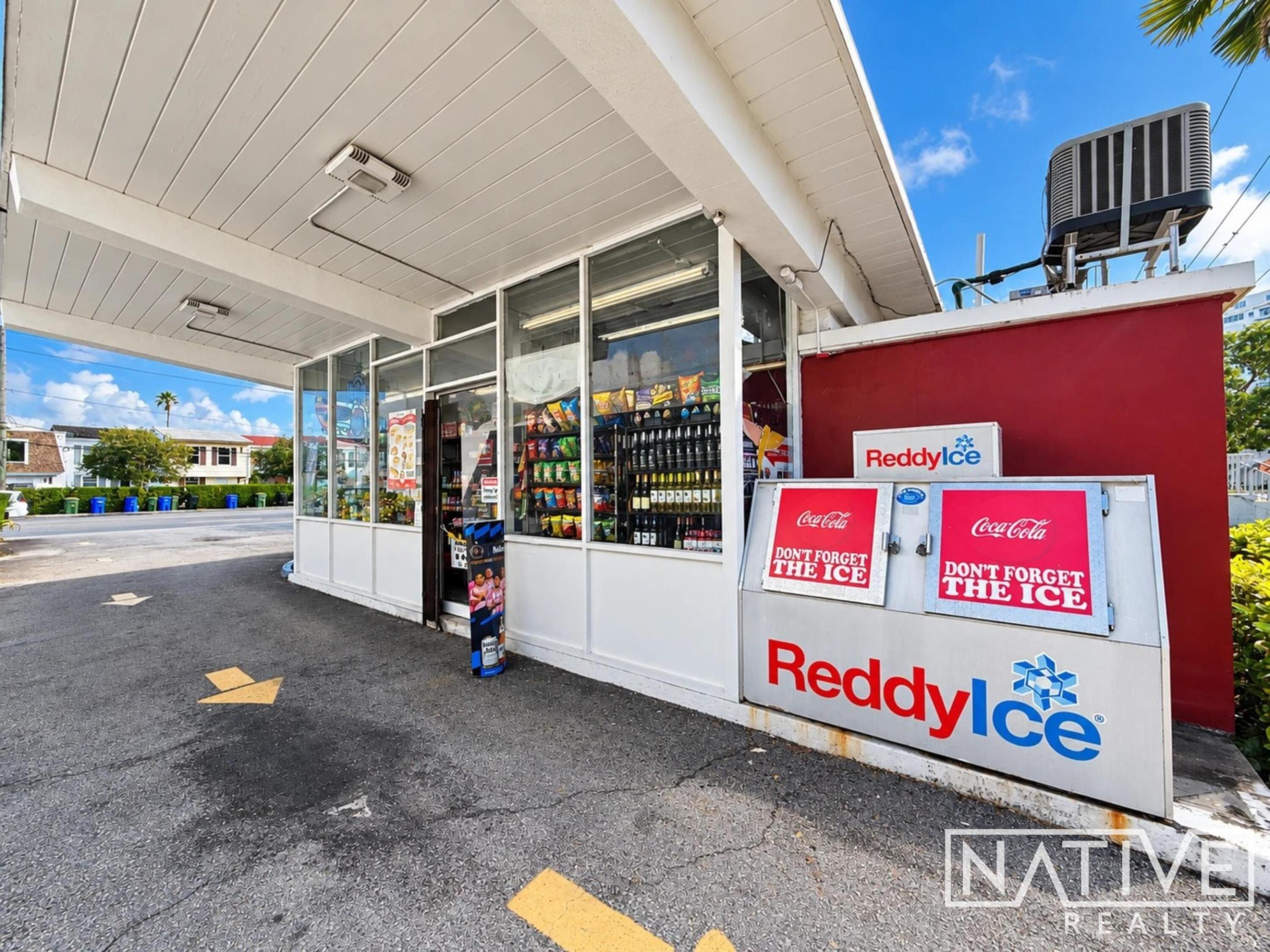 North Miami photo 2