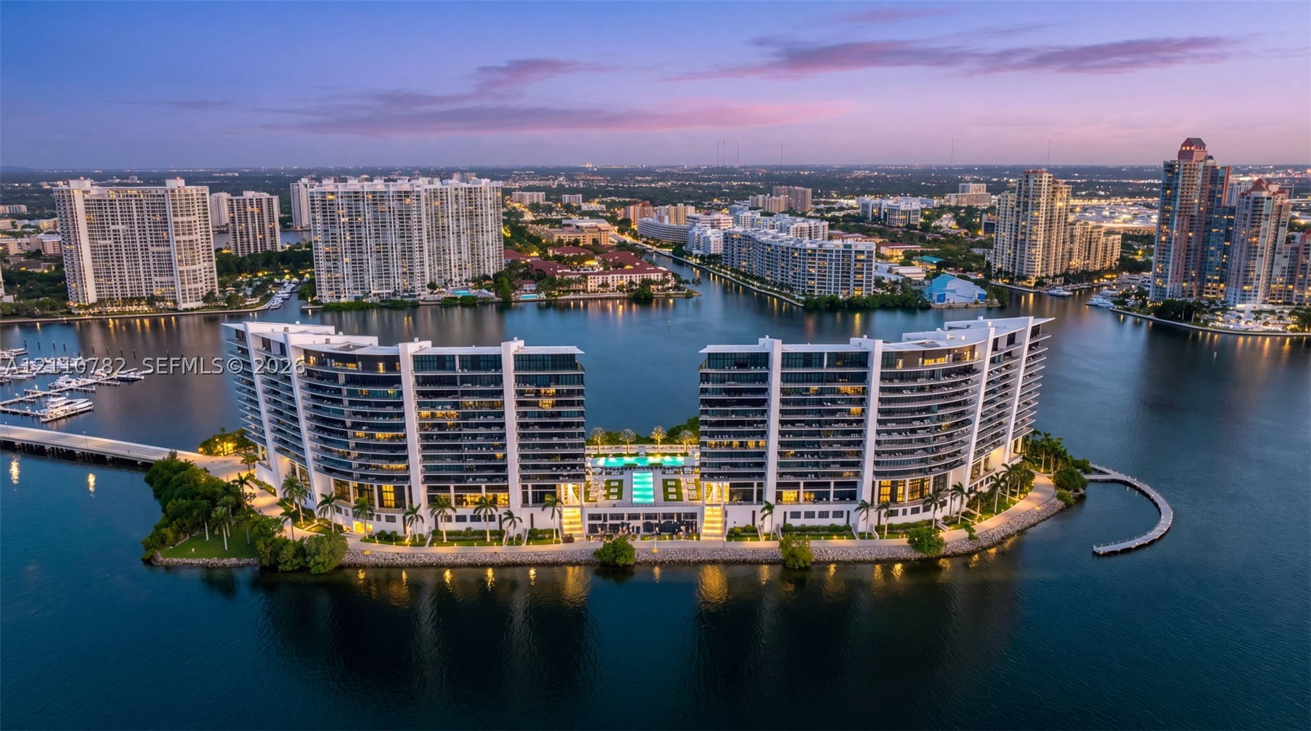 Aventura photo 2