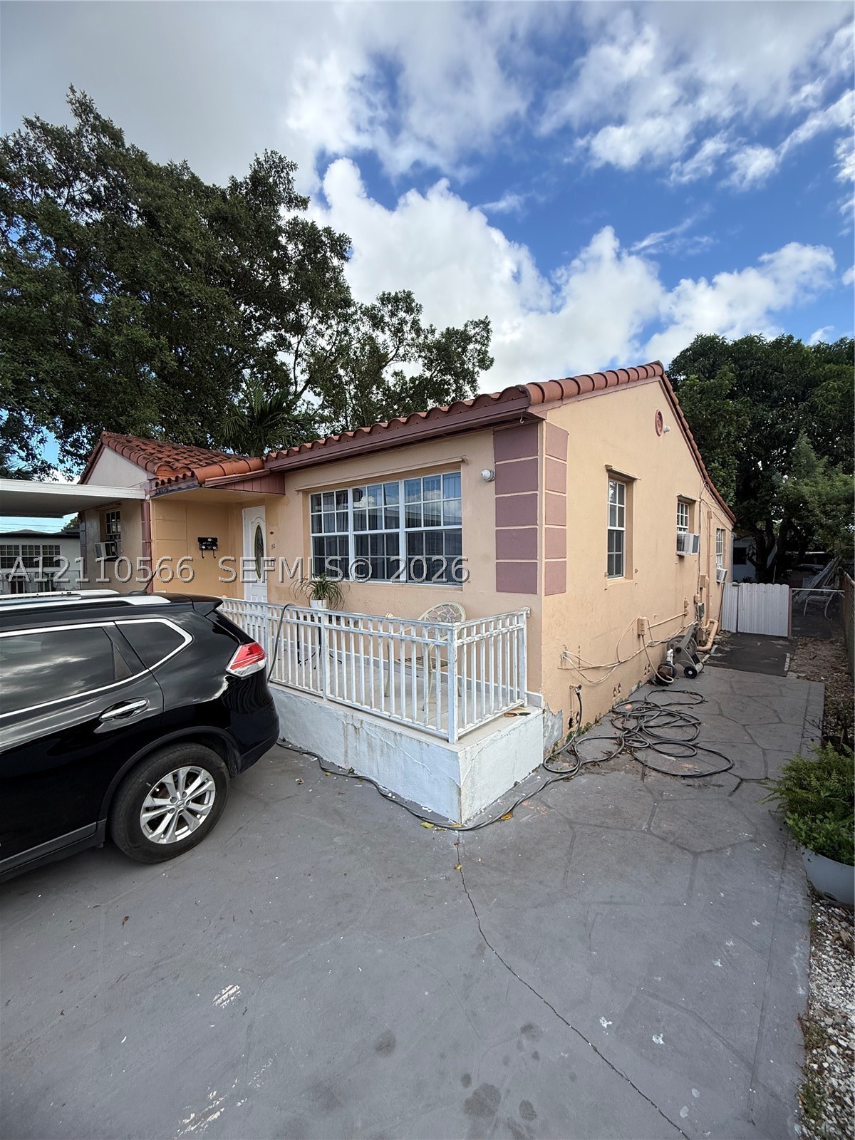 Hialeah photo 5