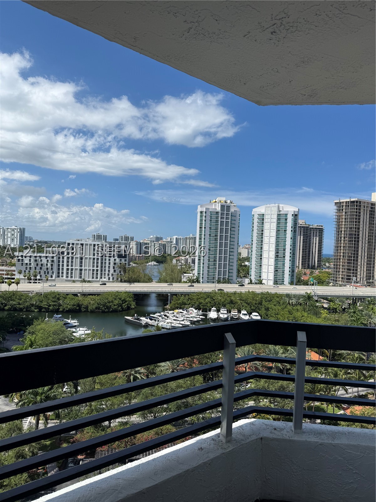Aventura photo 5