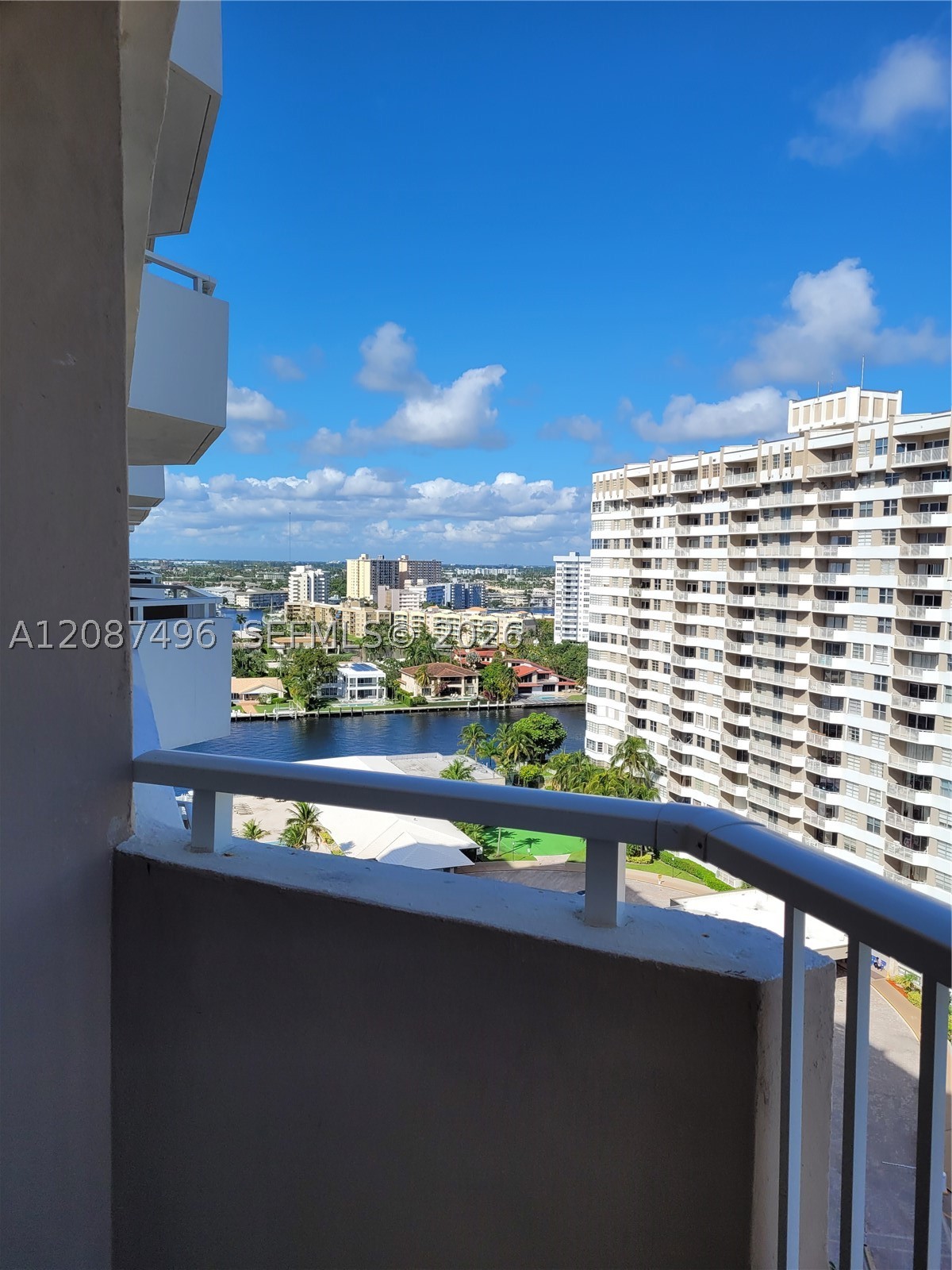 Hallandale Beach photo 2