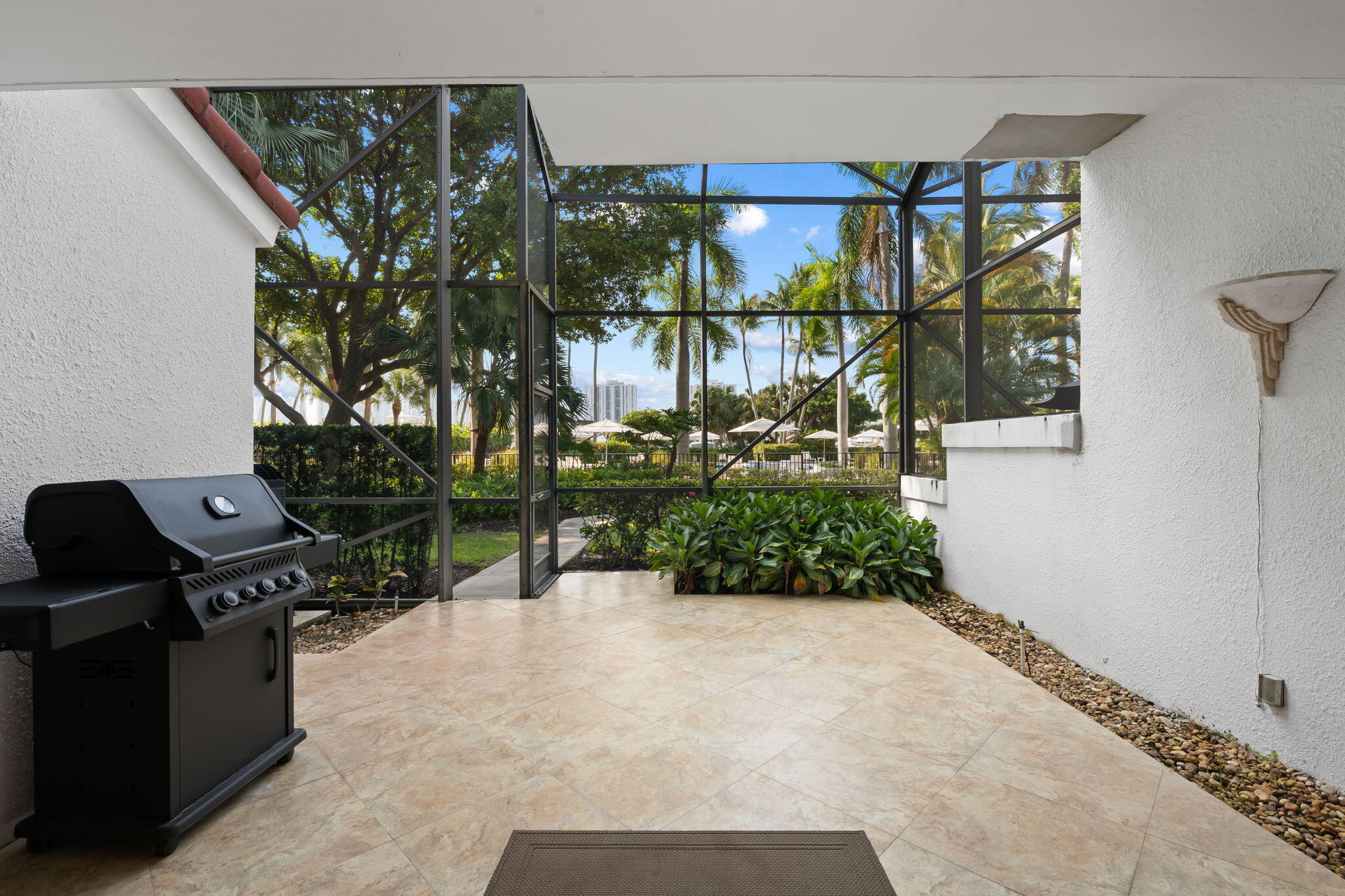 Aventura photo 4