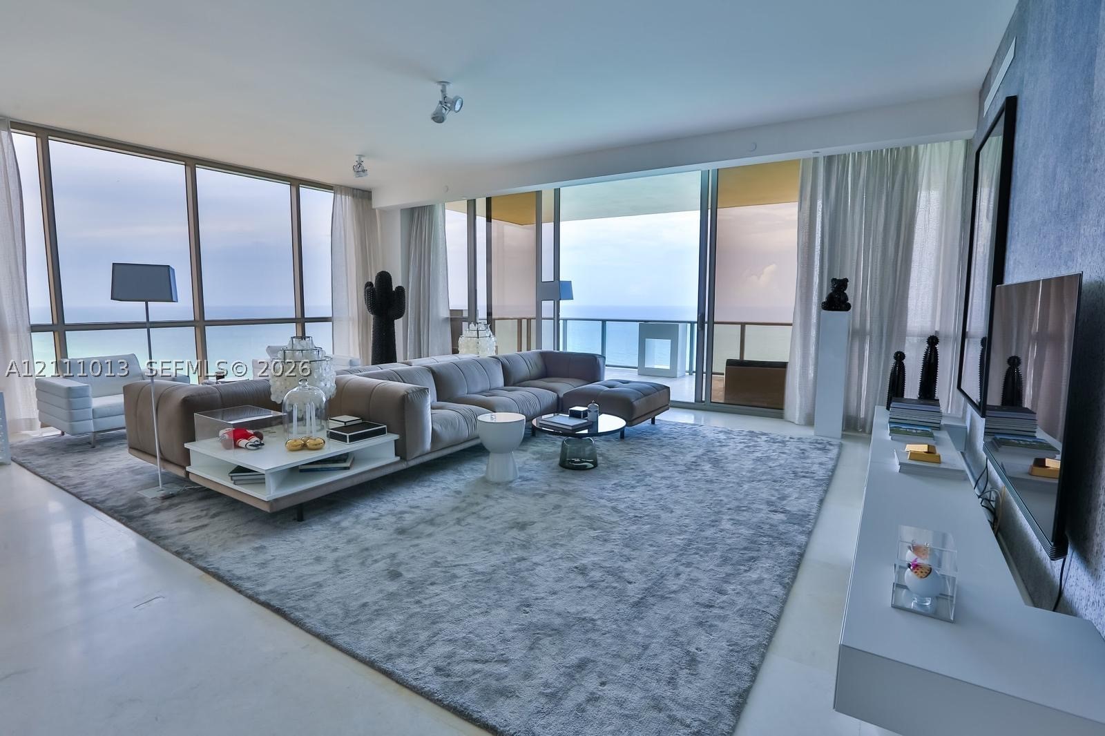 Sunny Isles Beach photo 2