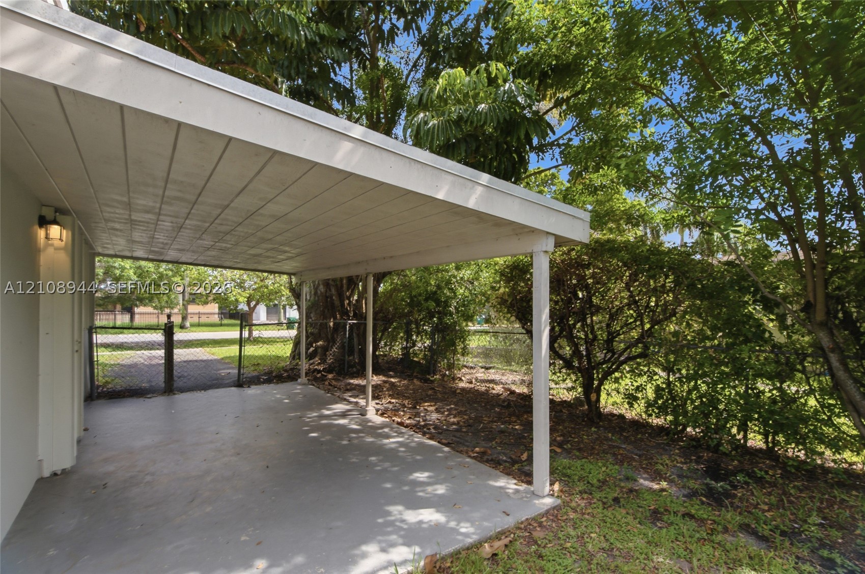 Miami Gardens photo 4