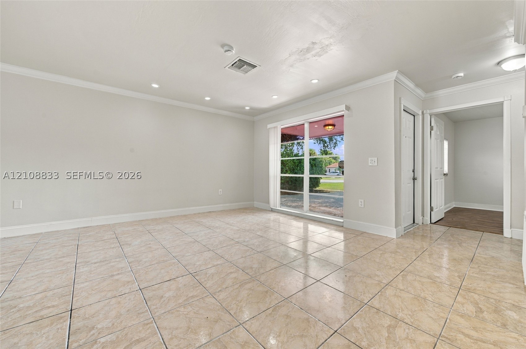 Pembroke Pines photo 5