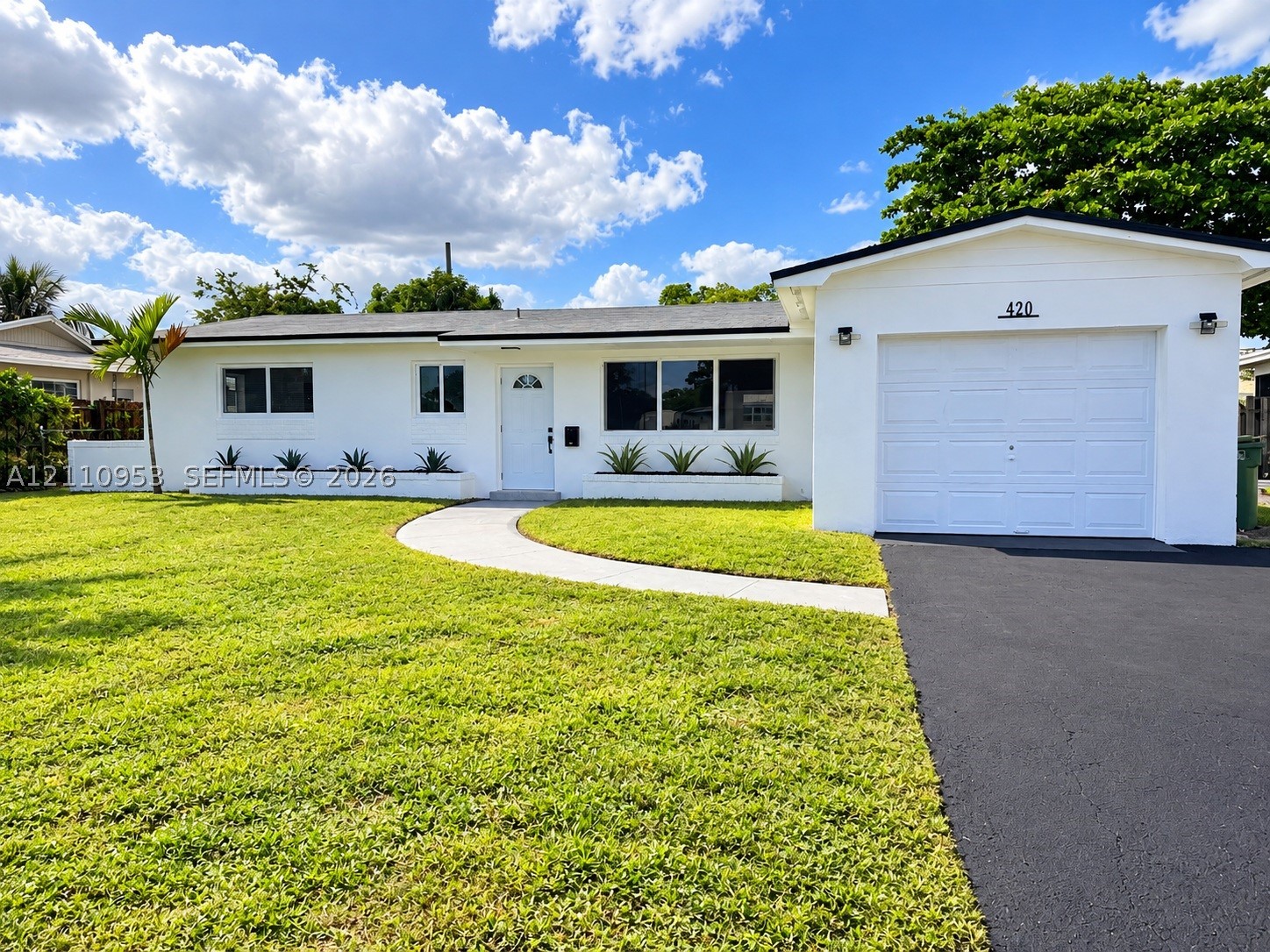 Pembroke Pines photo 3
