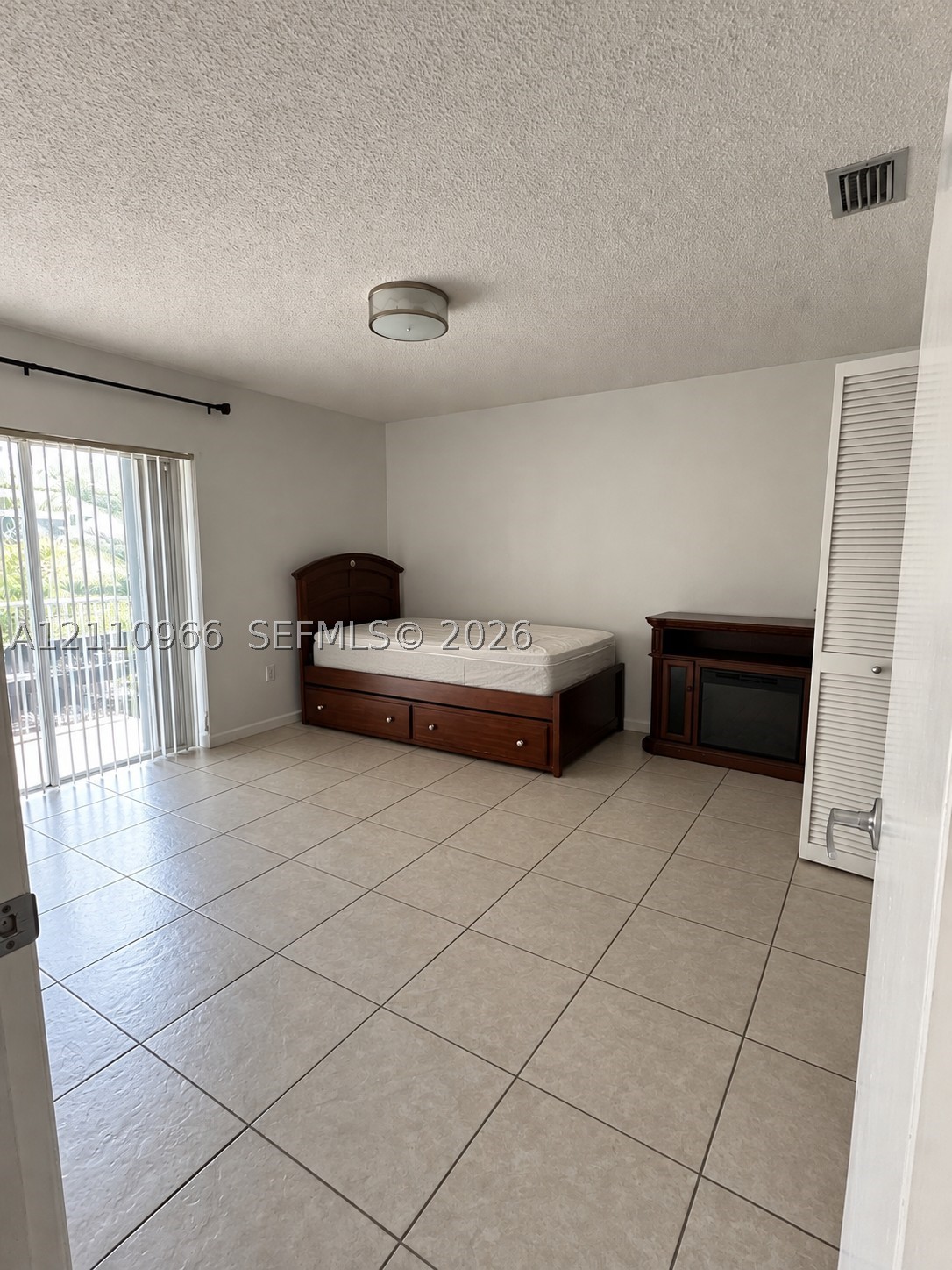Hialeah photo 5