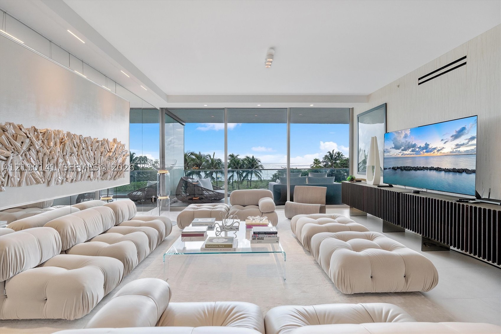 Bal Harbour photo 2