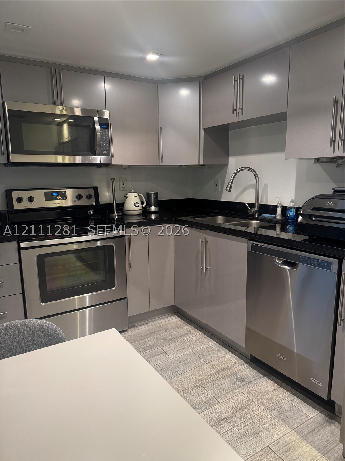 Aventura photo 5