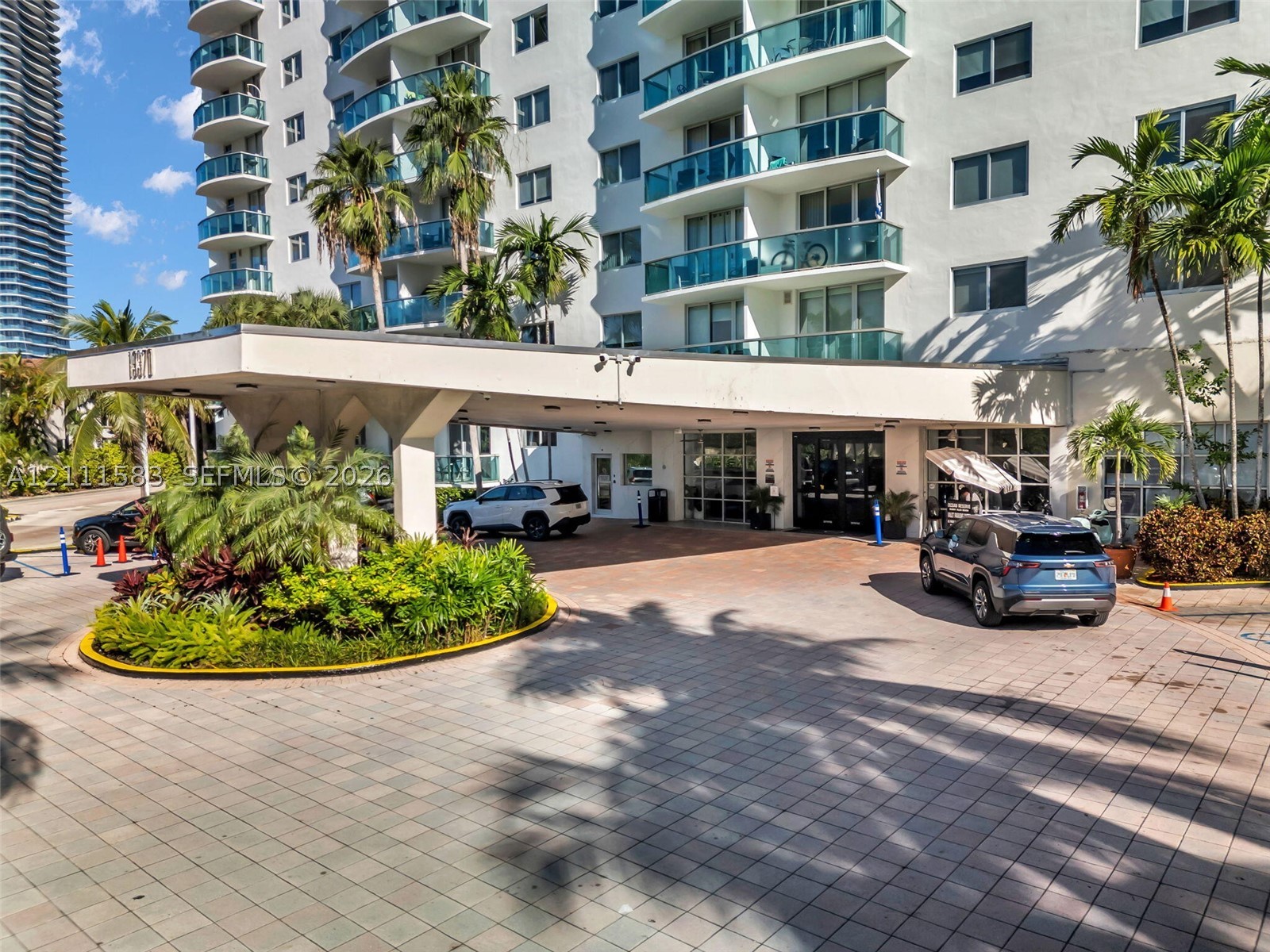 Sunny Isles Beach photo 2