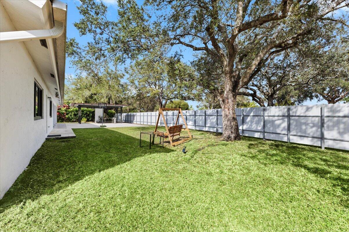 Pembroke Pines photo 5