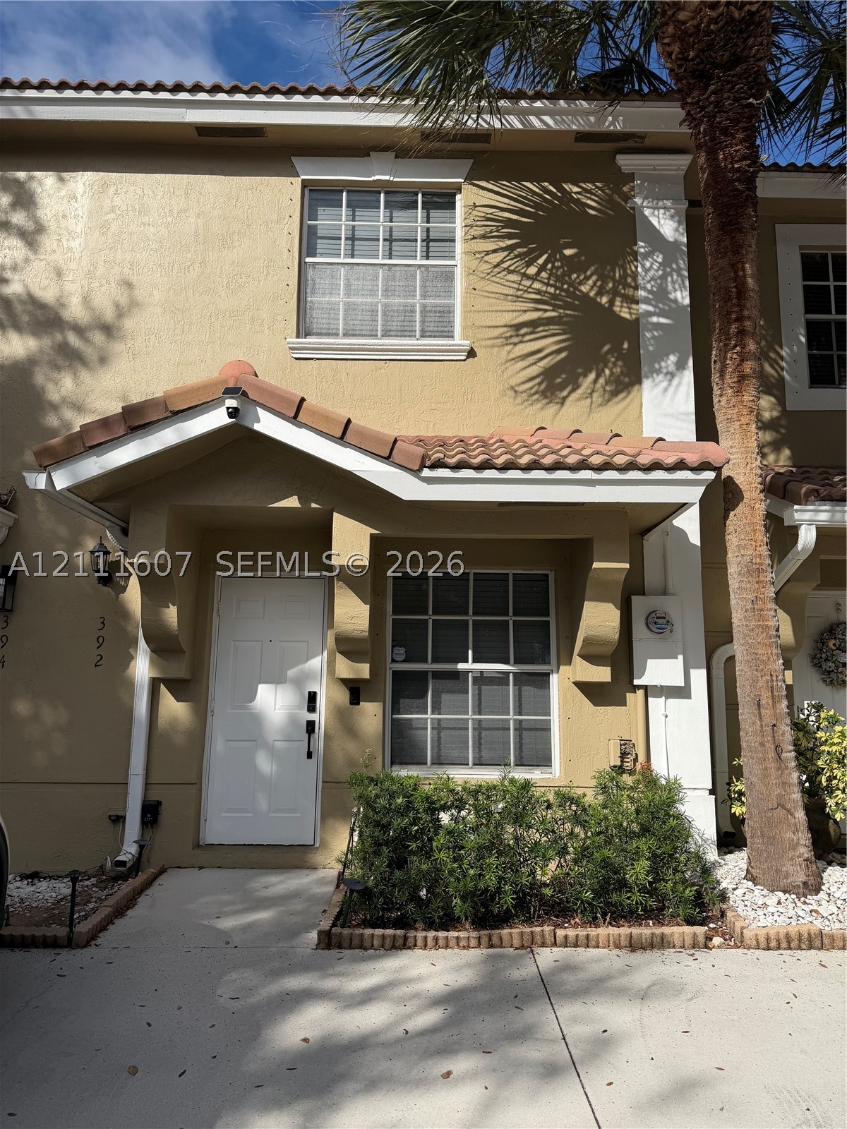 Pembroke Pines photo 2