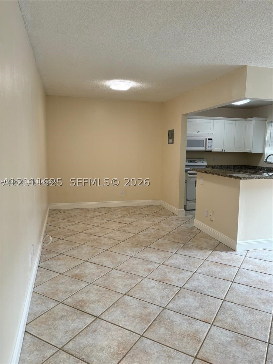 Pembroke Pines photo 5
