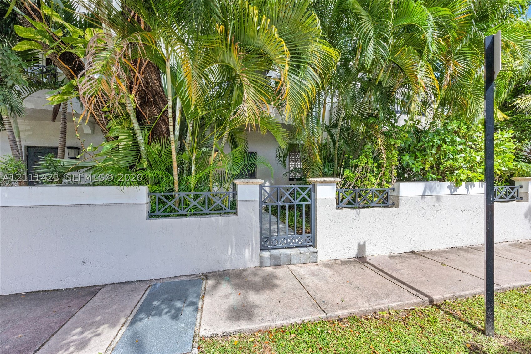 Coral Gables photo 2