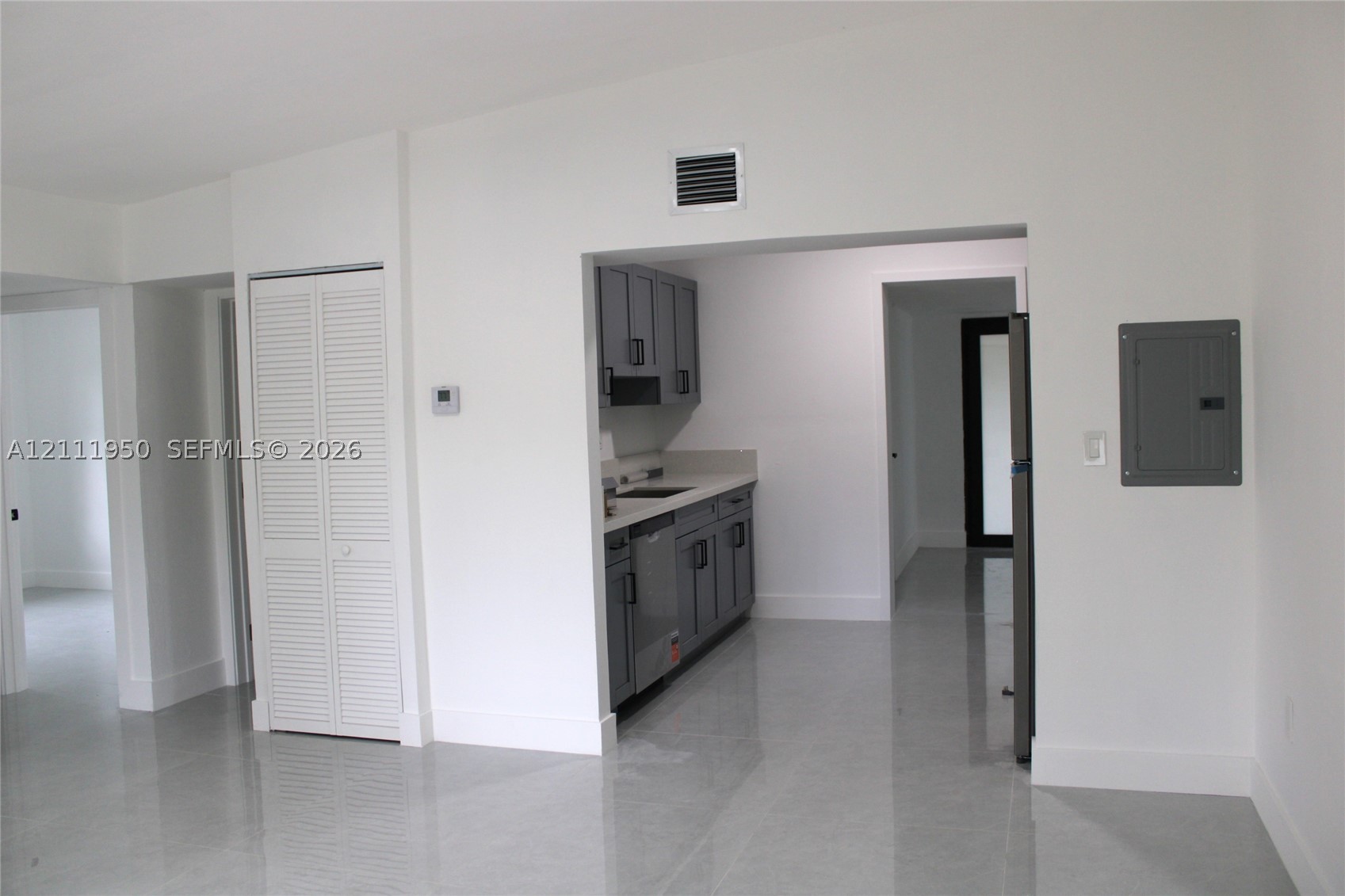 North Miami photo 3