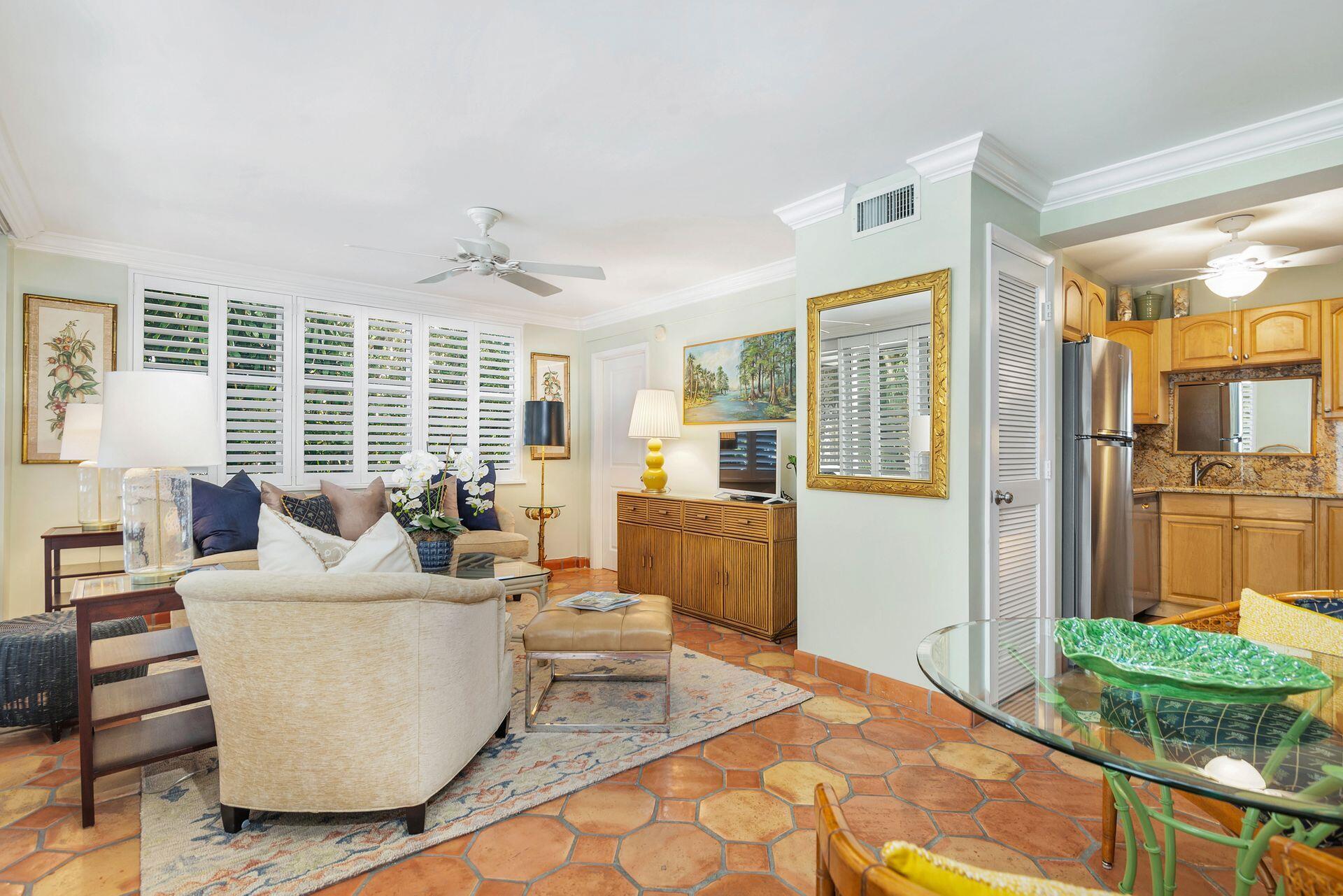 Palm Beach photo 2
