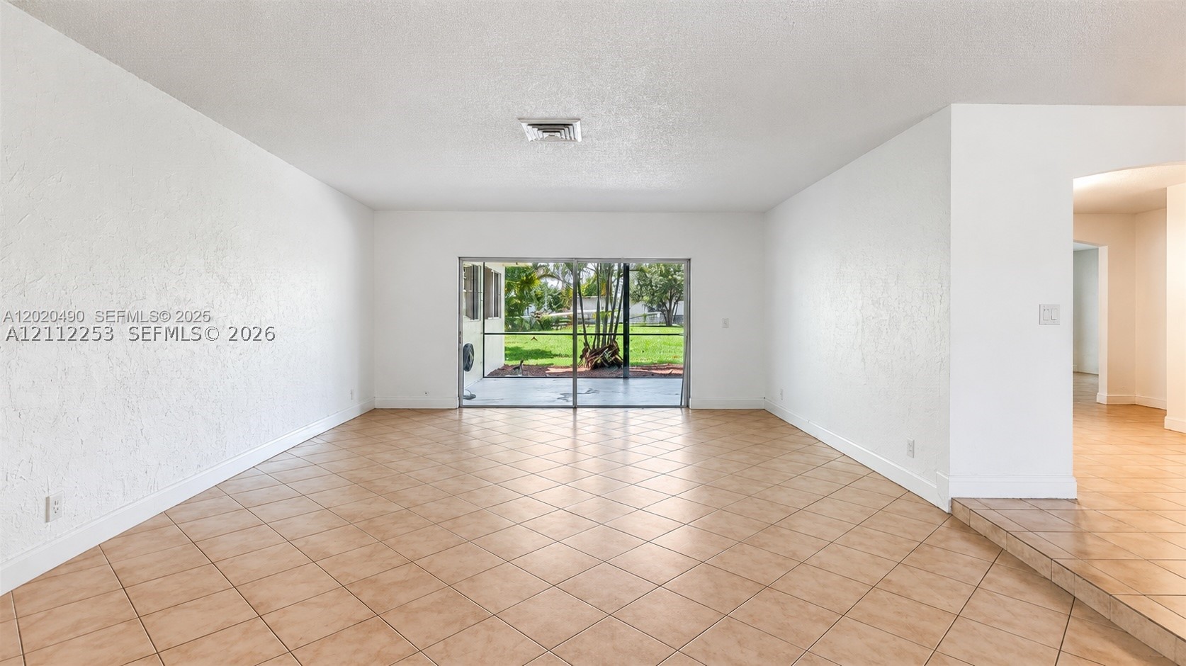 Pembroke Pines photo 2