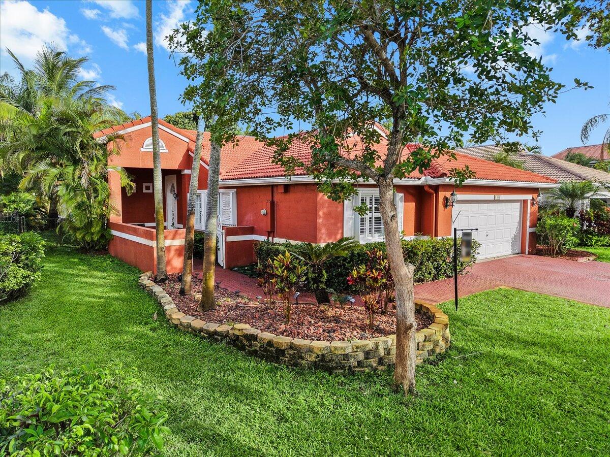 Pembroke Pines photo 3