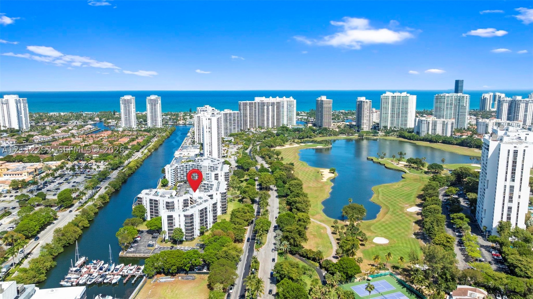 Aventura photo 2