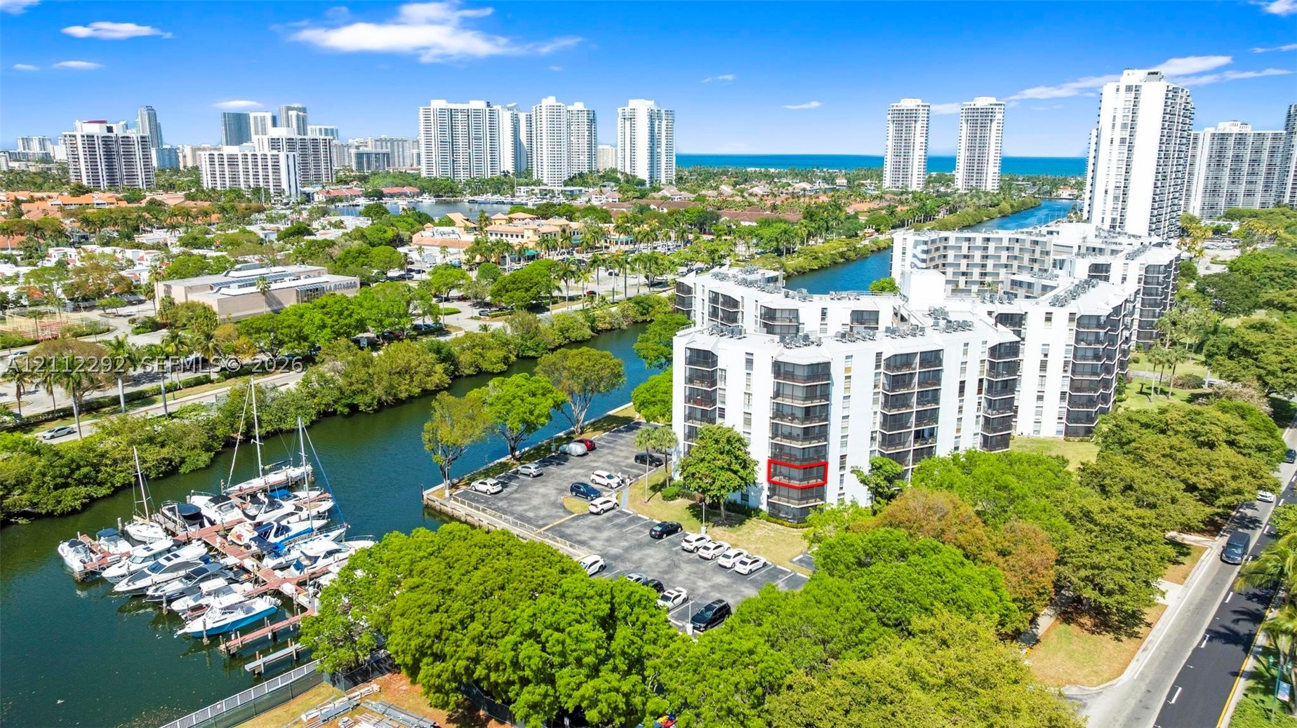 Aventura photo 4