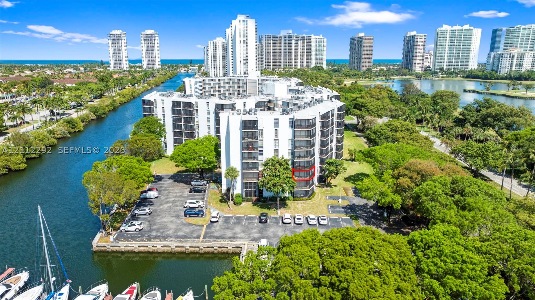 Aventura photo 5