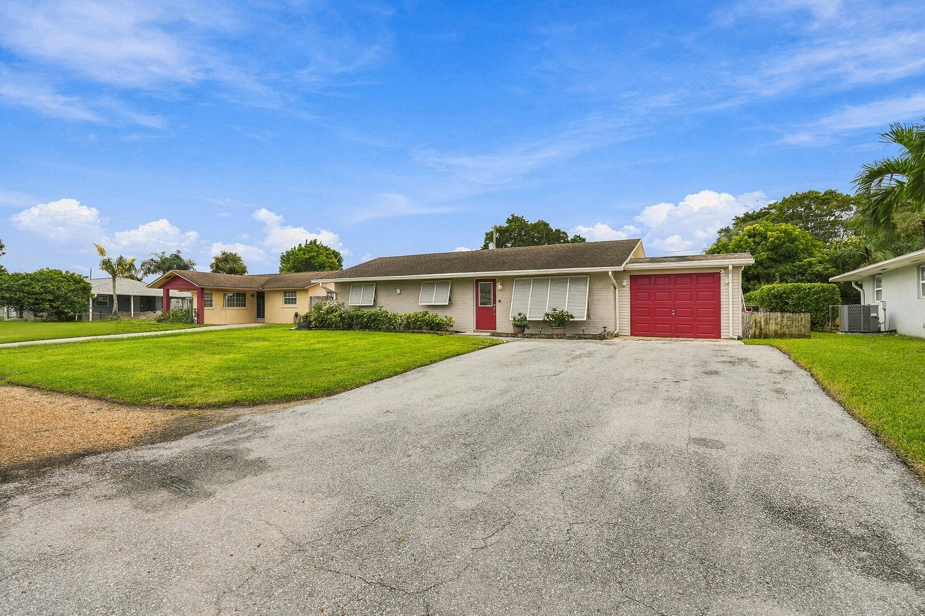 Palm Beach Gardens photo 2