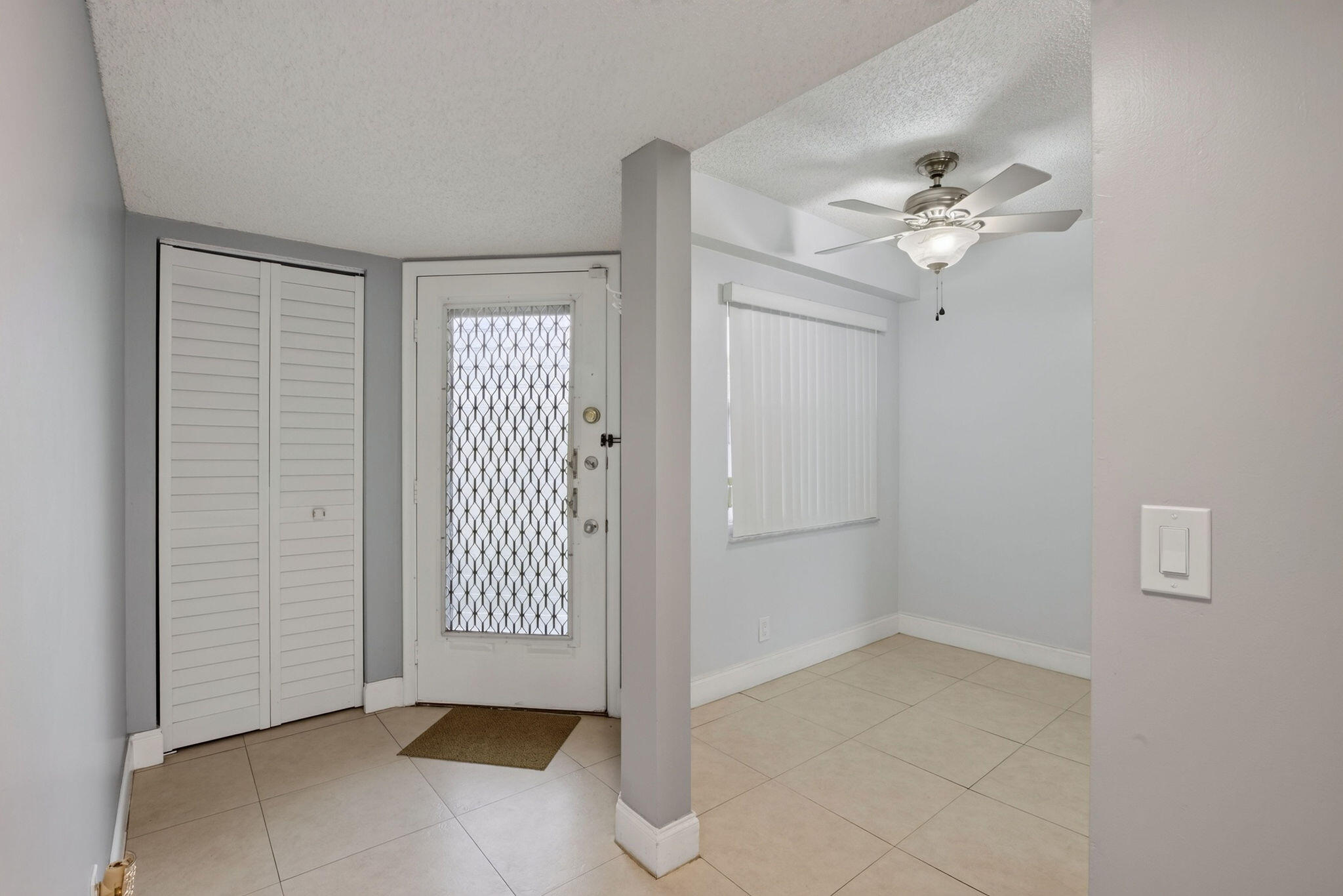 Pembroke Pines photo 2