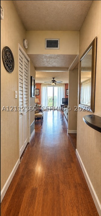 North Miami photo 4