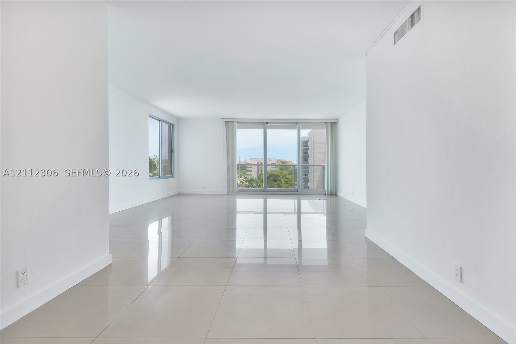 Miami Beach photo 3