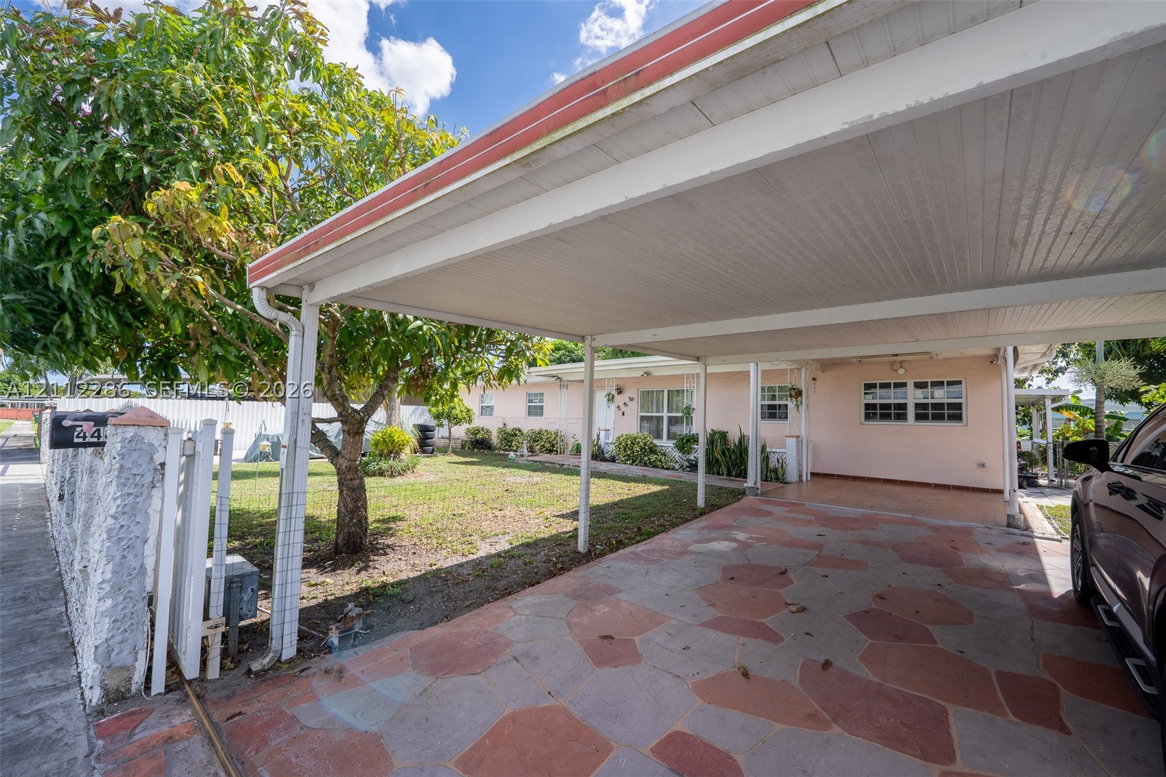 Miami Gardens photo 5