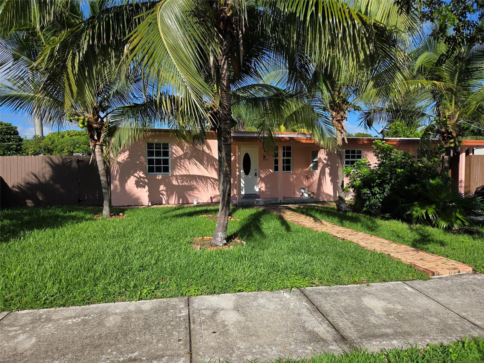 Pompano Beach photo 3