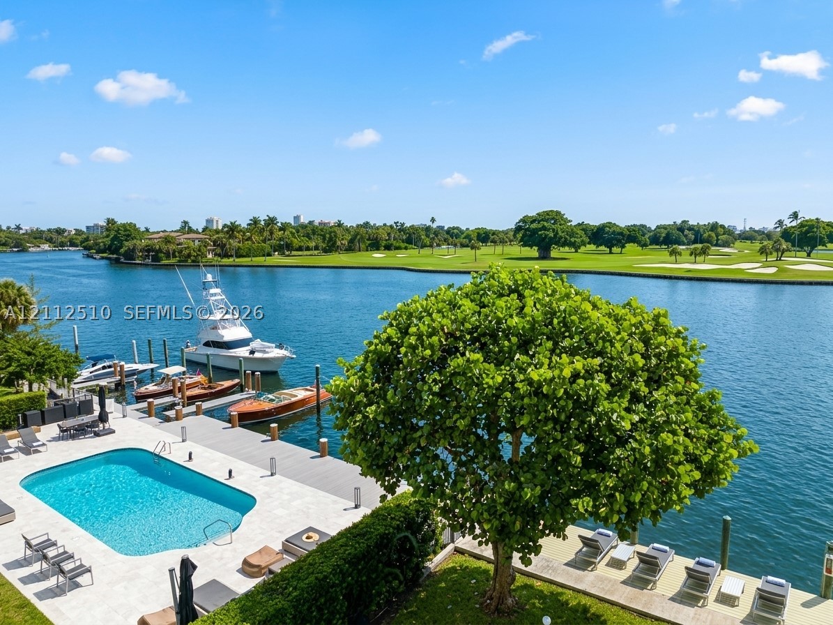 Bay Harbor Islands photo 2