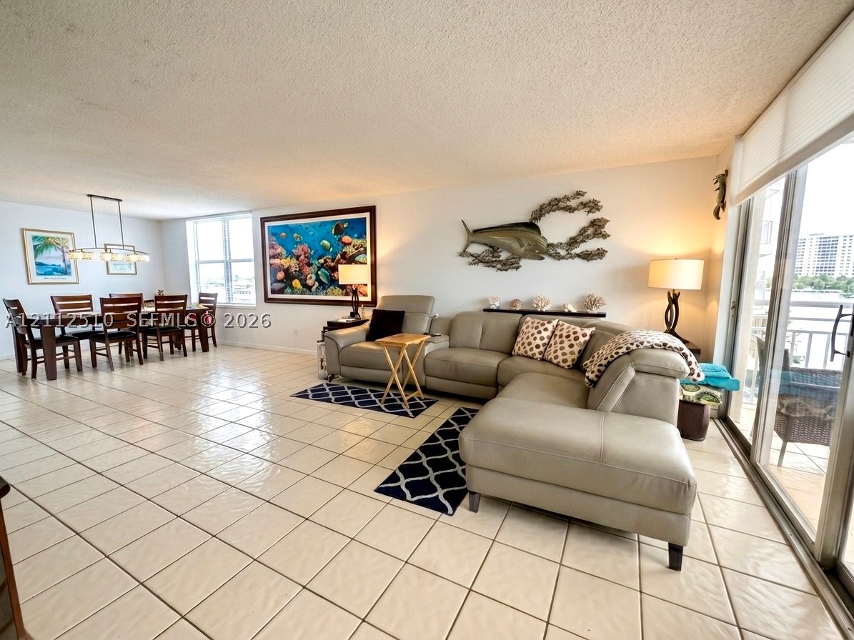 Bay Harbor Islands photo 3