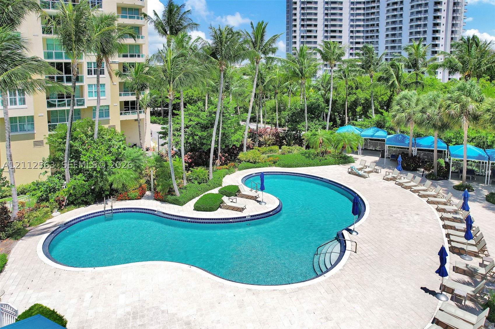 Aventura photo 5