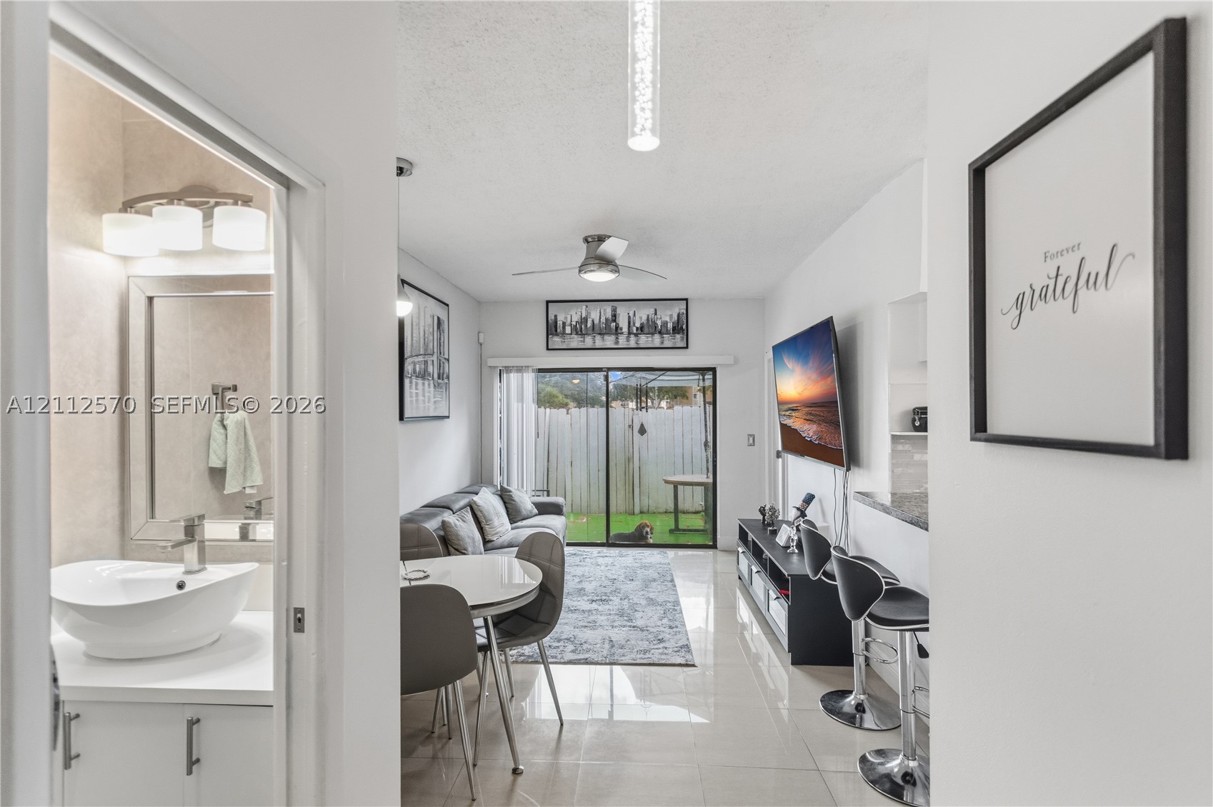 Pembroke Pines photo 4