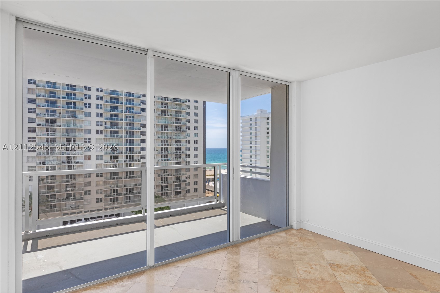 Miami Beach photo 2