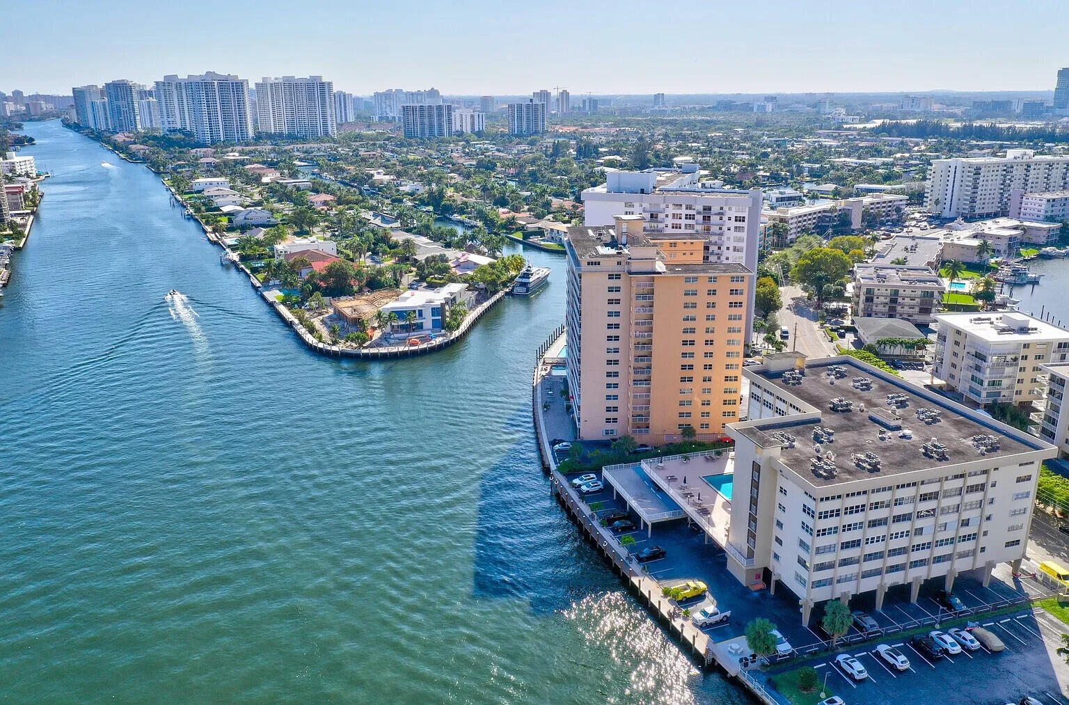 Hallandale Beach photo 2