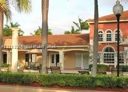 Pembroke Pines photo 2