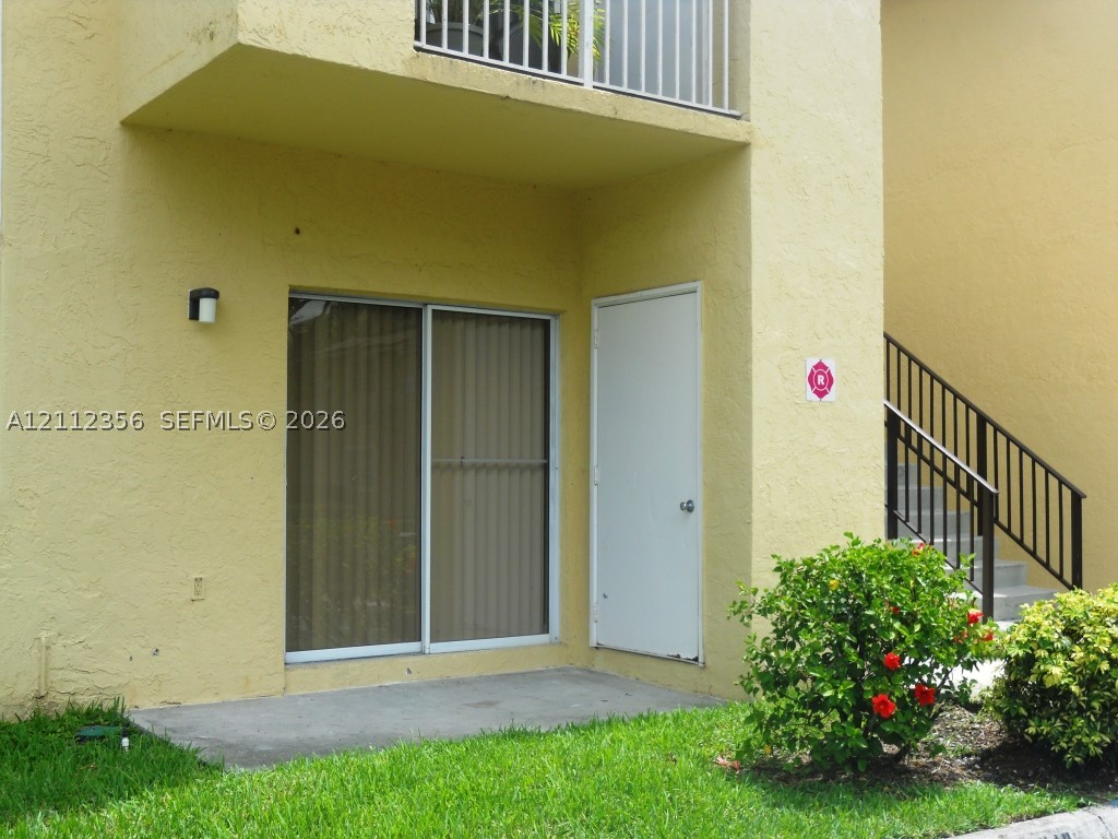 Pembroke Pines photo 4