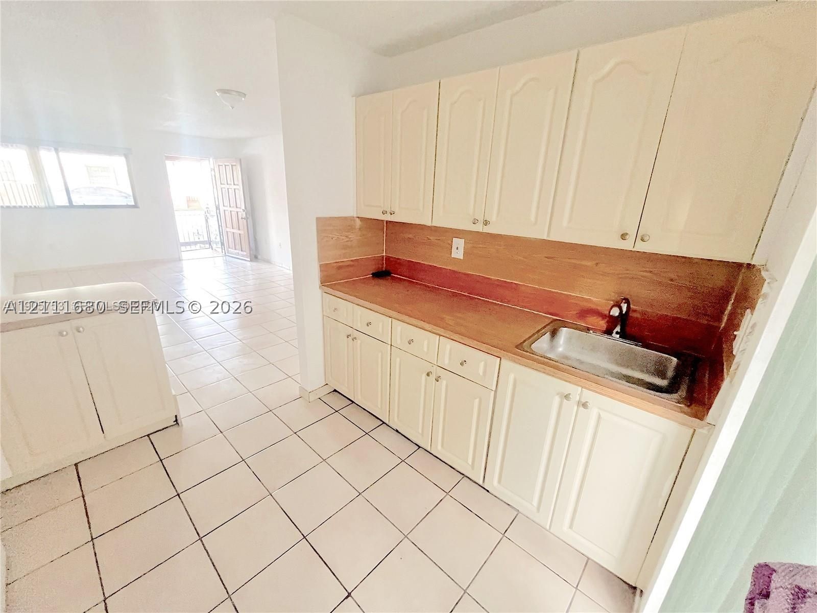 Hialeah photo 5