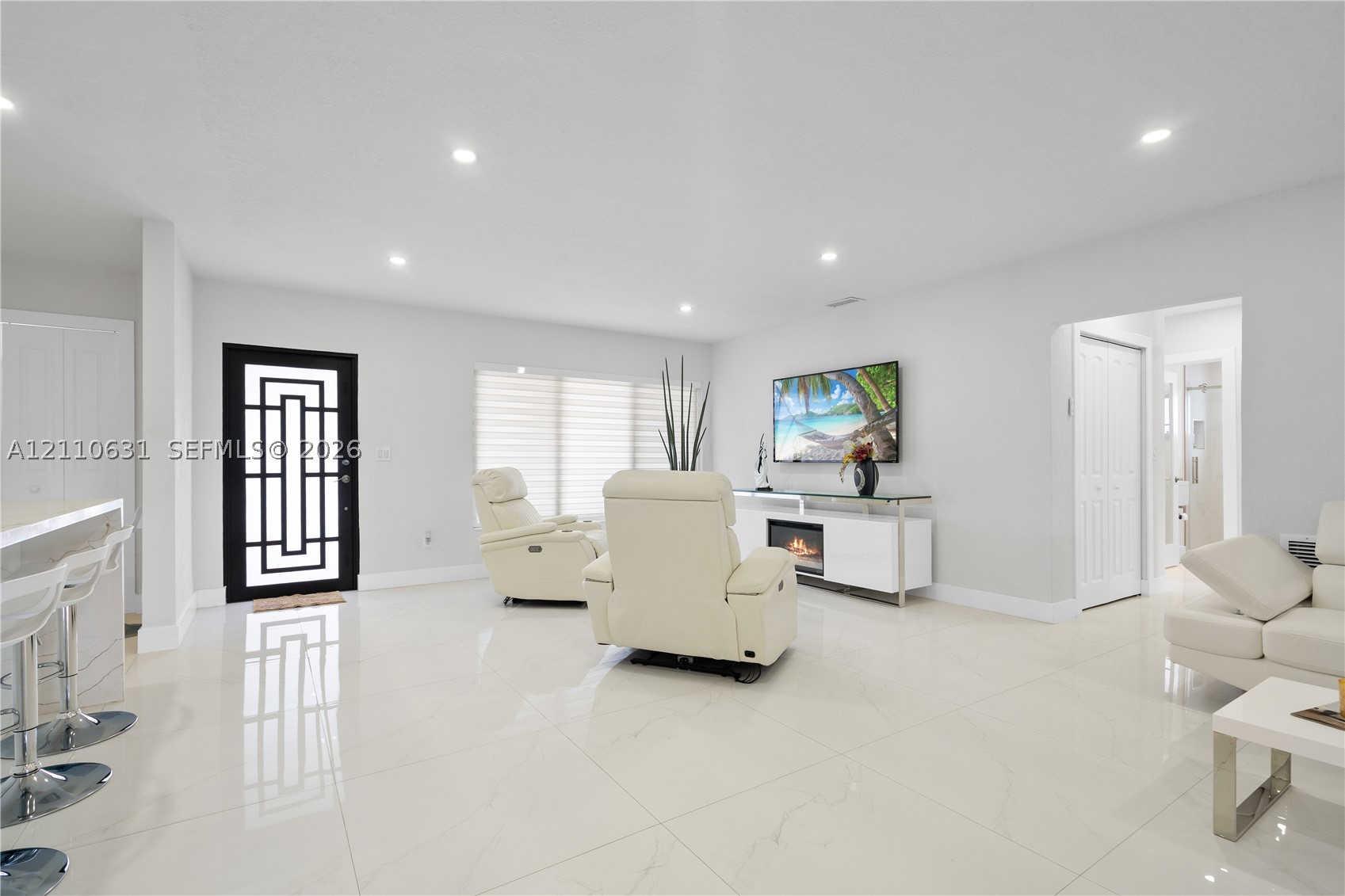 Hialeah photo 5