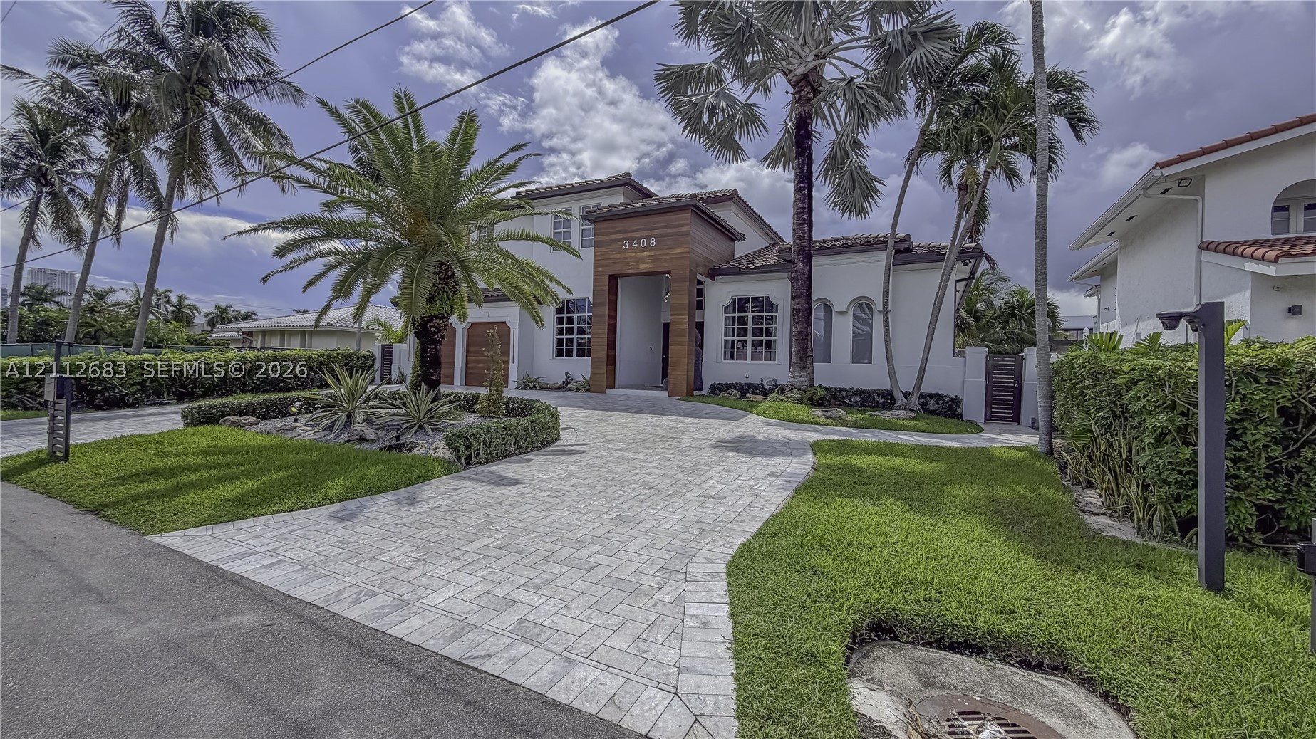 North Miami Beach photo 3