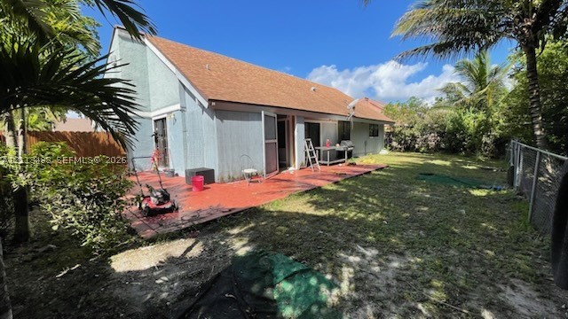 Miramar photo 5