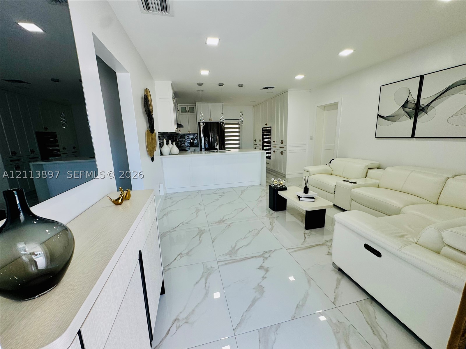 Hialeah photo 2