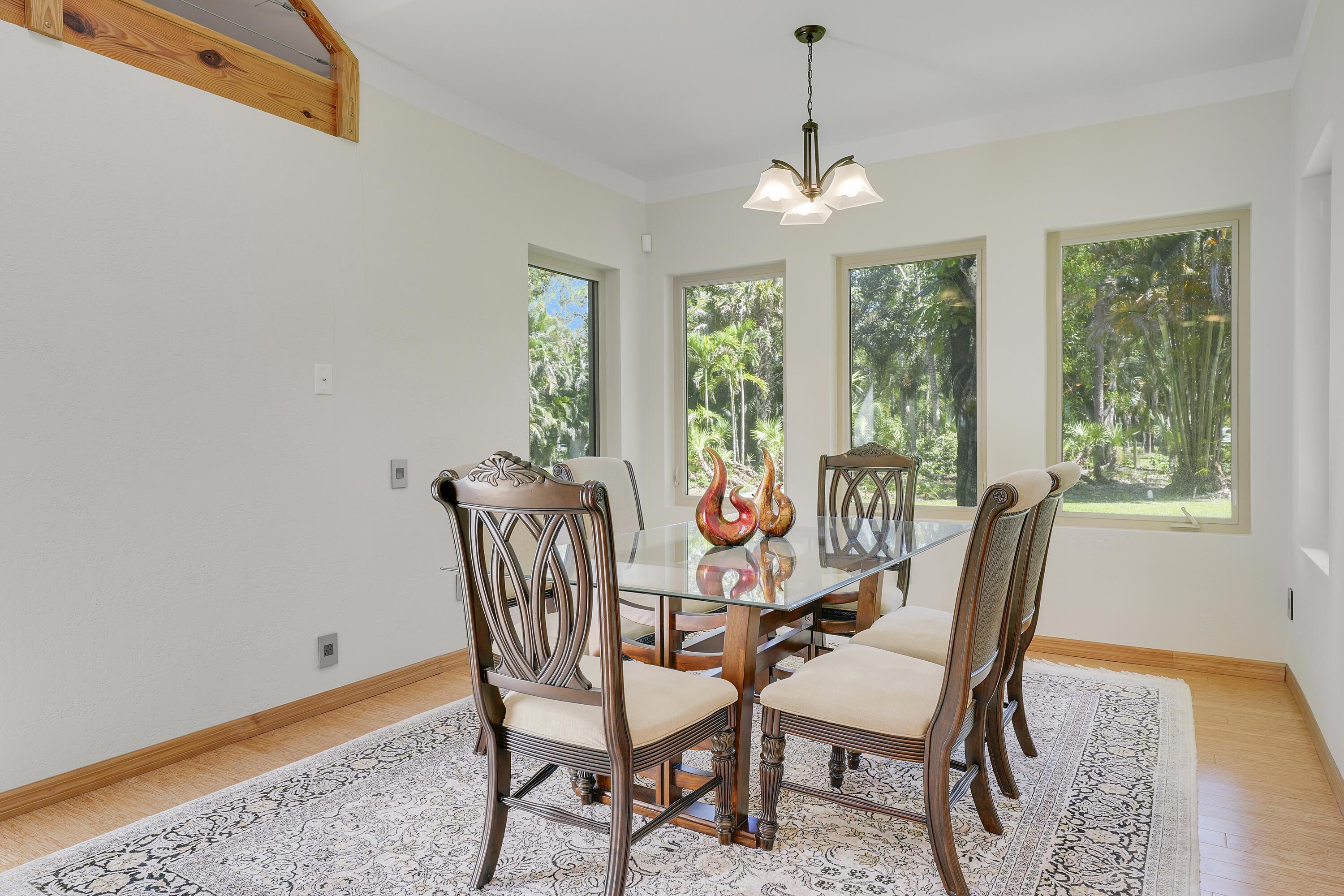 MLS listing photo 5