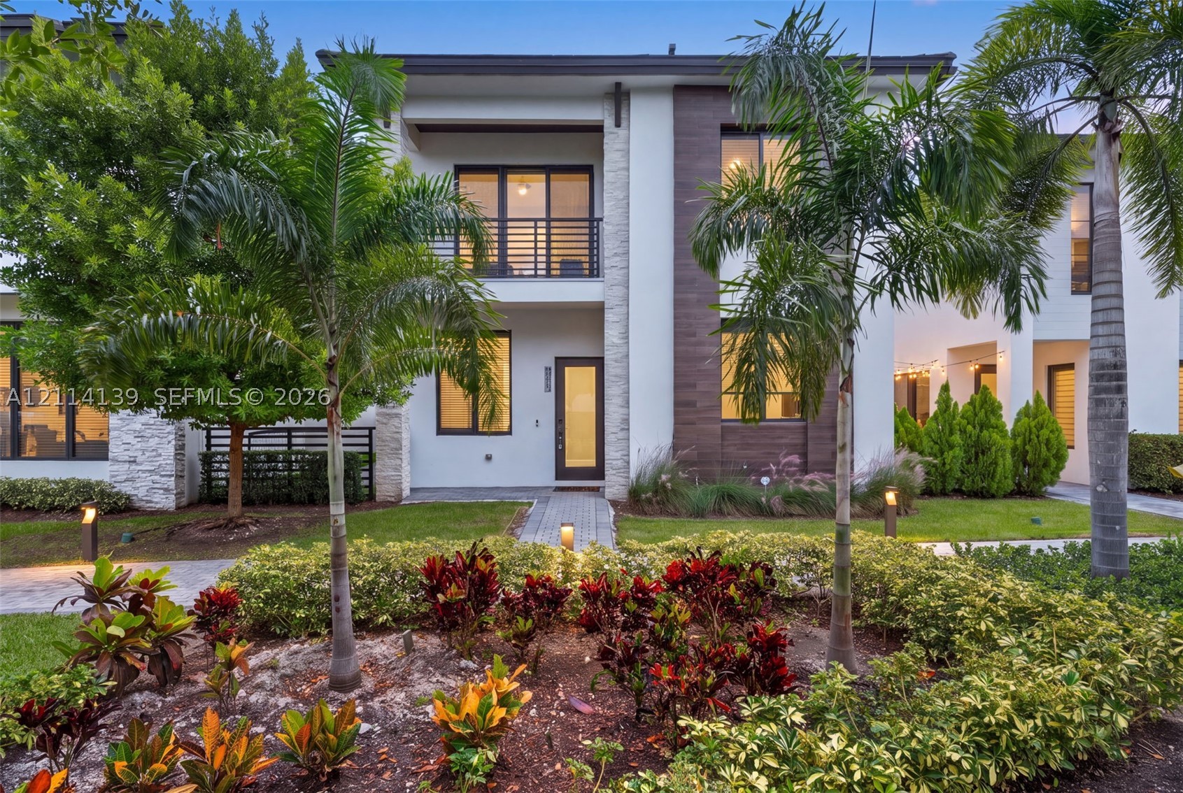Doral photo 3
