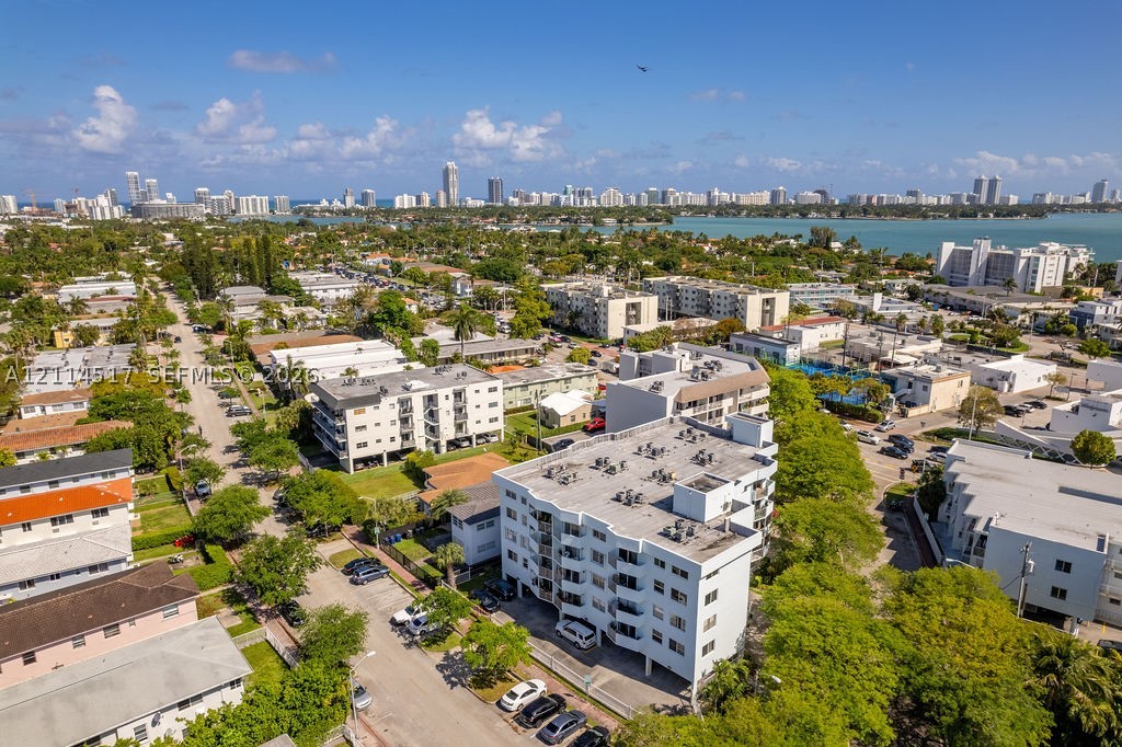 Miami Beach photo 2